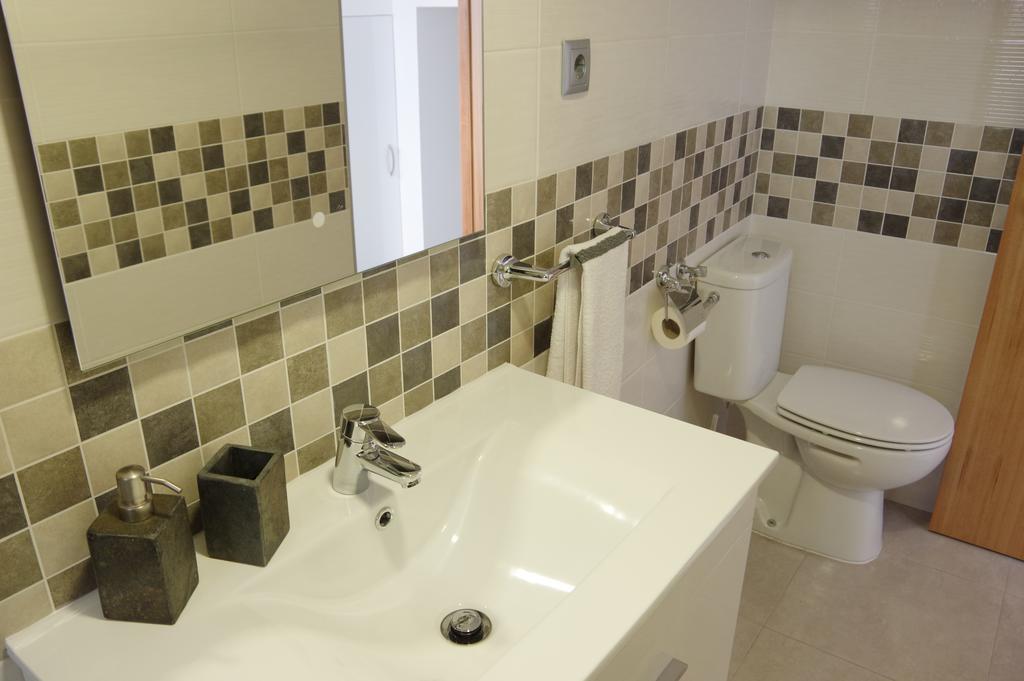 Novo Apartamento Graca Lisbona Esterno foto
