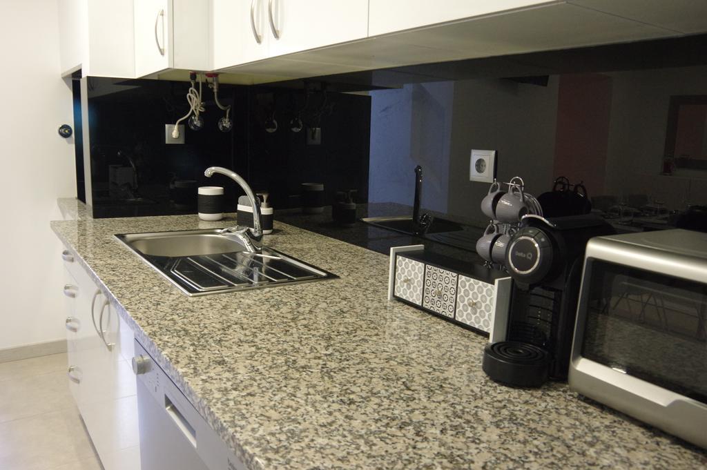 Novo Apartamento Graca Lisbona Esterno foto